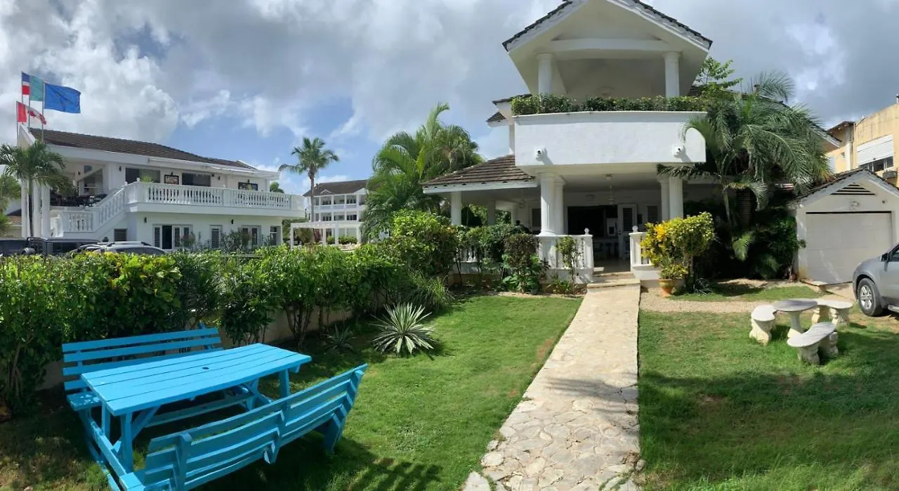 Hoteles Josefina Las Terrenas Aparthotel