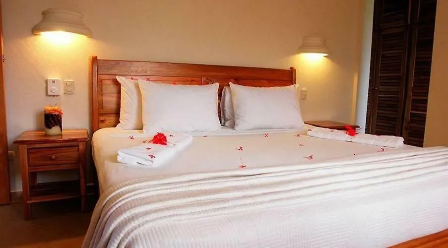 Hoteles Josefina Las Terrenas Aparthotel