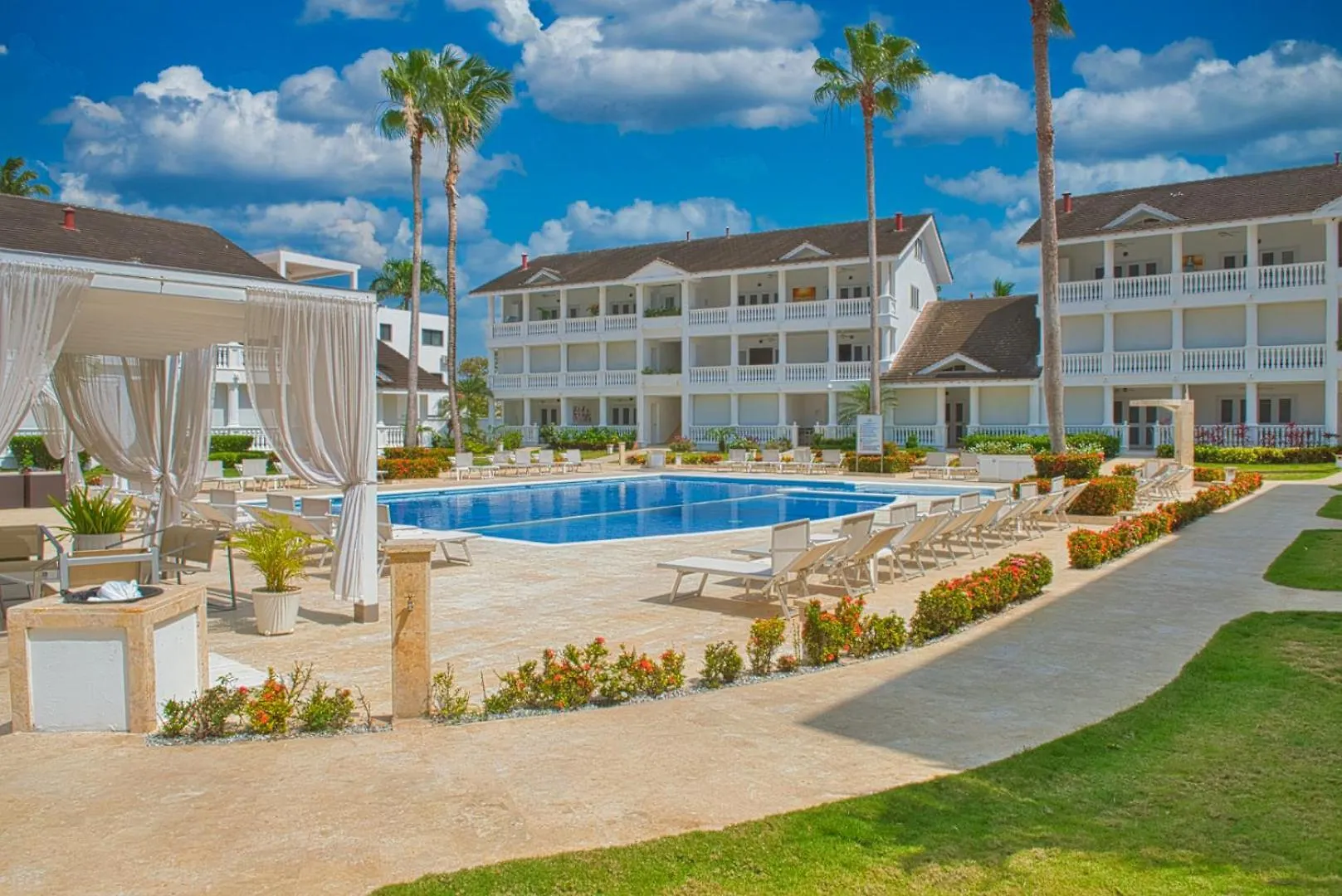 Hoteles Josefina Las Terrenas 2*,